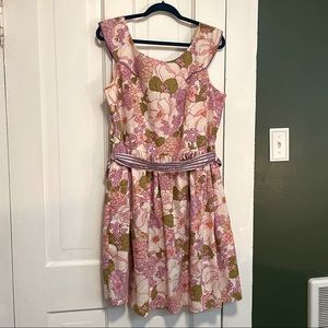 Vintage Floral 50’s Style Dress
